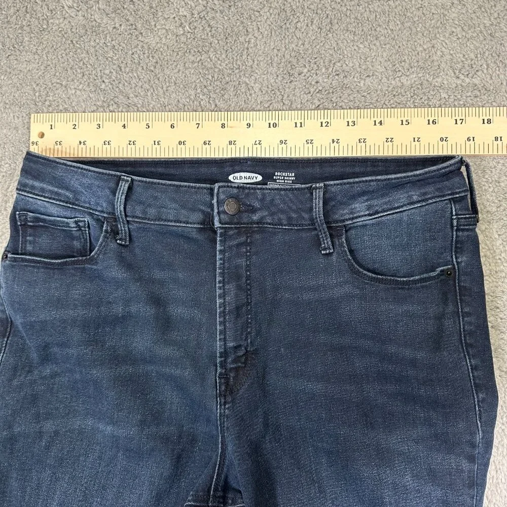 Old Navy Rockstar Super Skinny Jeans High‎ Rise Secret Slim Pockets